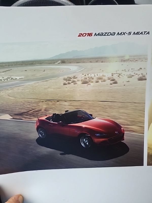 Used 2016 MAZDA MX-5 Miata Grand Touring RWD image 11