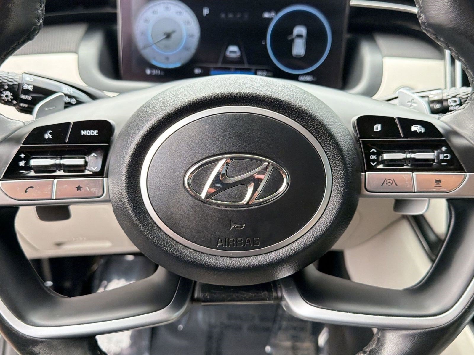 Used 2022 Hyundai Tucson Limited FWD image 16