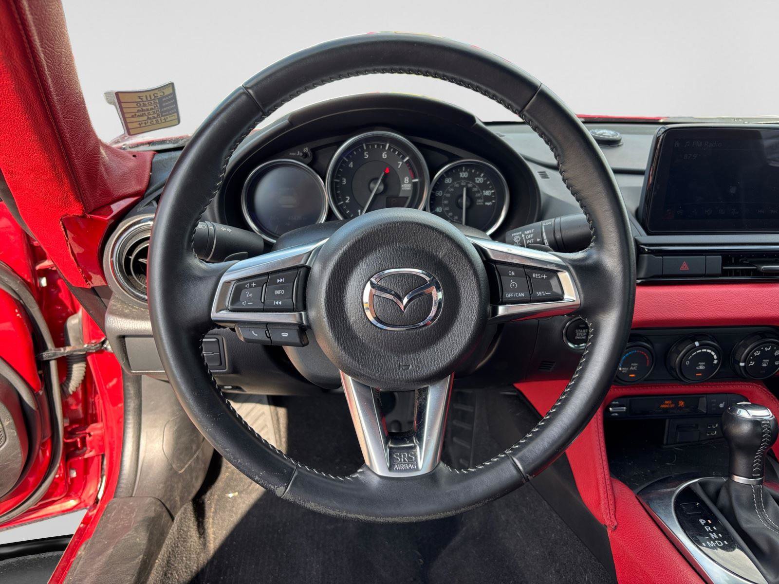 Used 2020 MAZDA MX-5 Miata RF Club RWD image 11