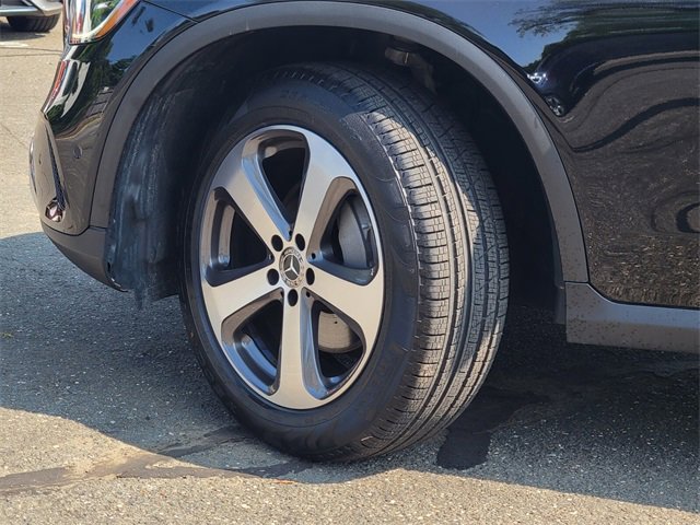 Used 2022 Mercedes-Benz GLC 300 4MATIC image 32