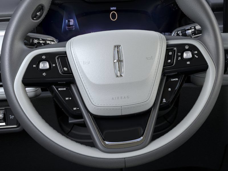 New 2026 Lincoln Aviator 2WD image 12