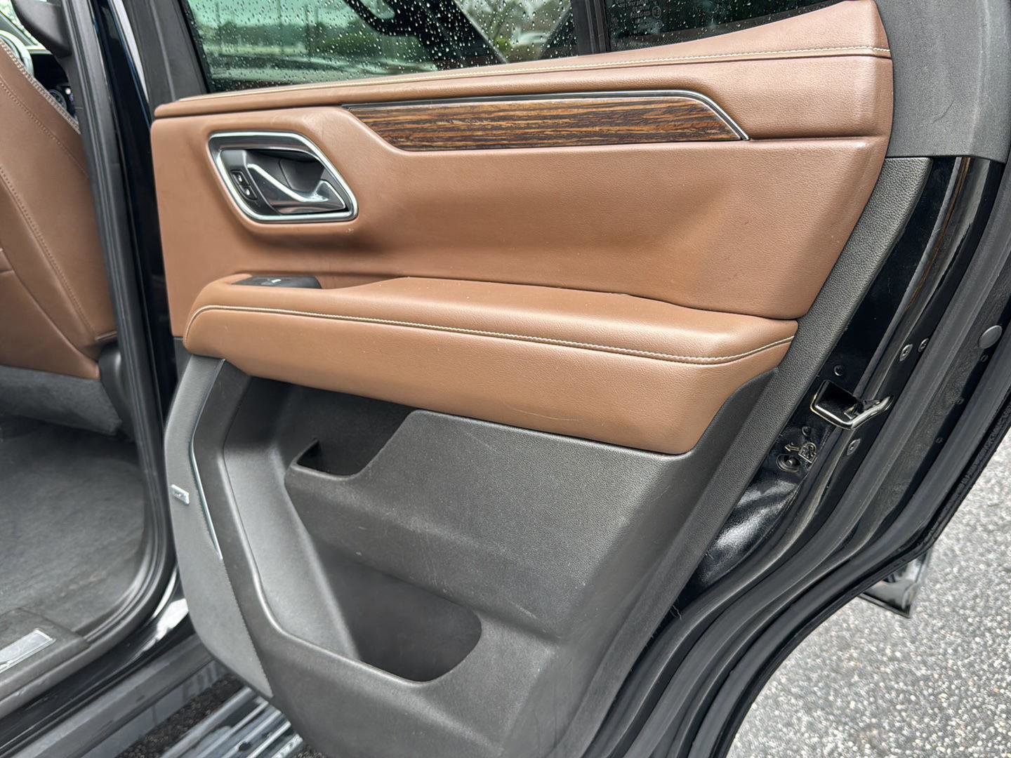 Certified 2021 Chevrolet Tahoe High Country w/ Premium Package image 13