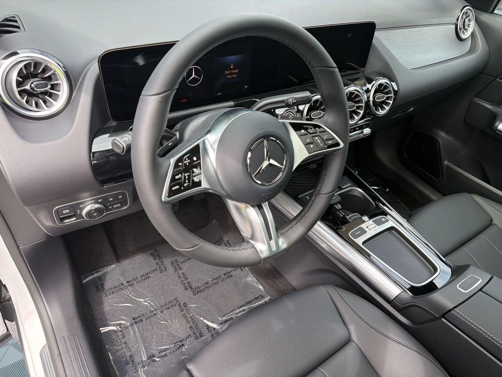 Used 2026 Mercedes-Benz GLA 250 image 4