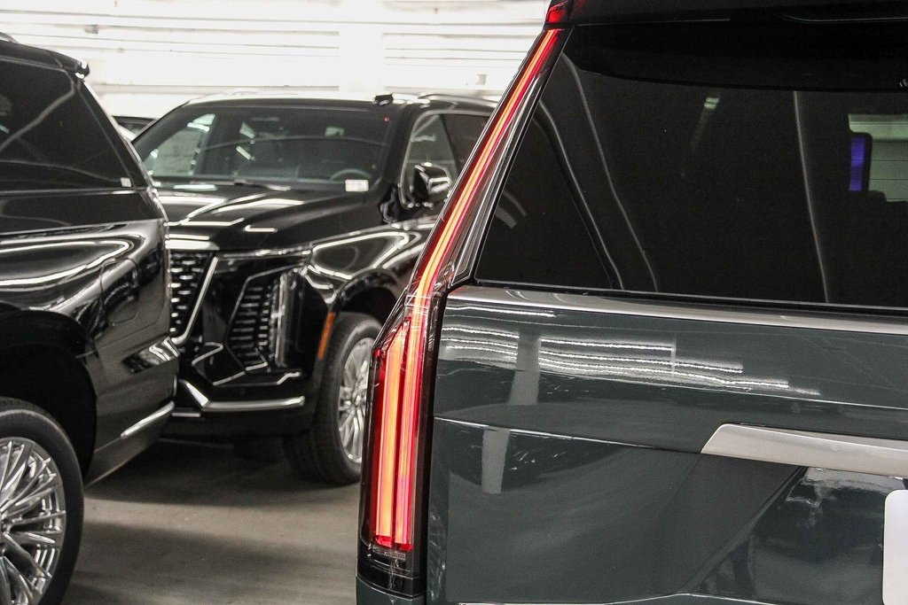 New 2026 Cadillac Escalade ESV Luxury image 8