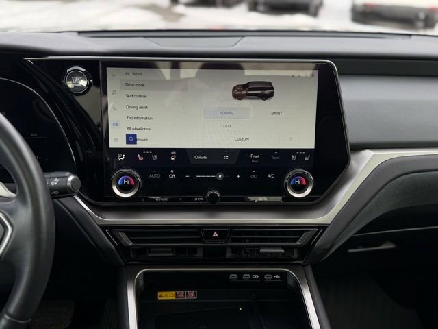 Used 2024 Lexus TX 350 AWD image 24