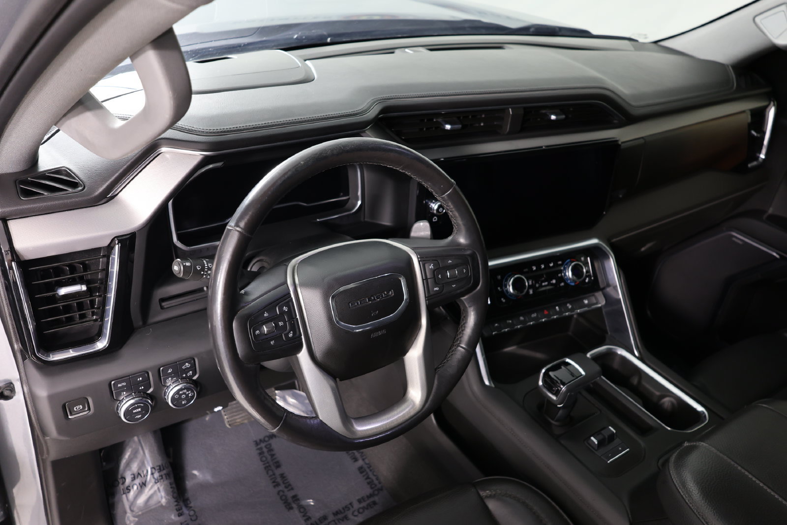 Used 2023 GMC Sierra 1500 Denali AWD/4WD image 24