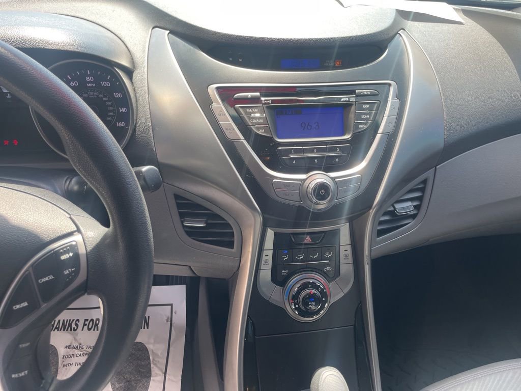 Used 2013 Hyundai Elantra GLS FWD image 34