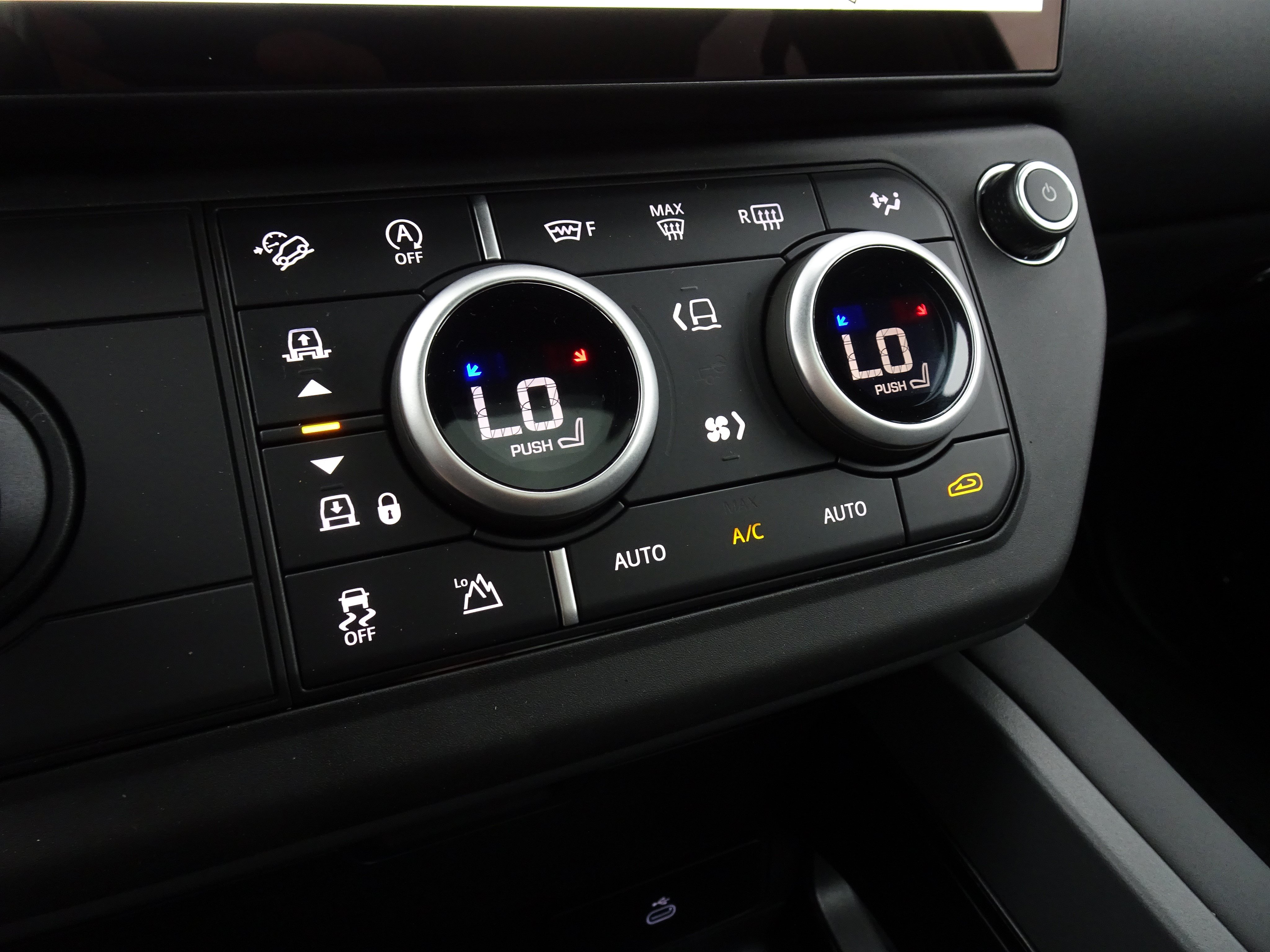 New 2026 Land Rover Defender 110 S AWD/4WD image 23