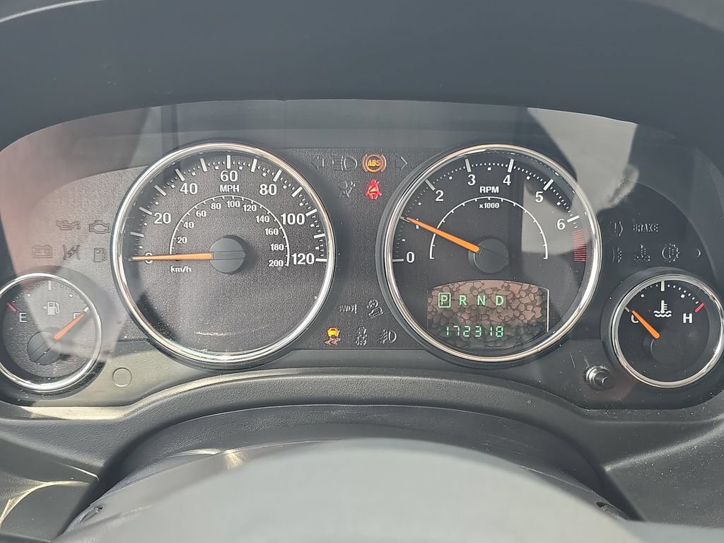 Used 2015 Jeep Compass 4WD image 20