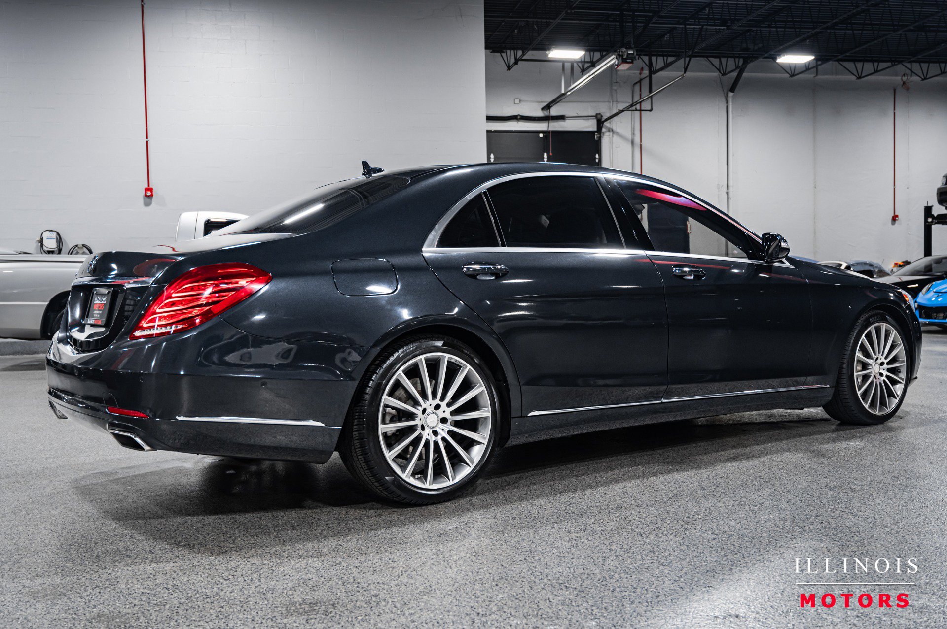Used 2015 Mercedes-Benz S 550 Sedan w/ Premium 1 Package image 5