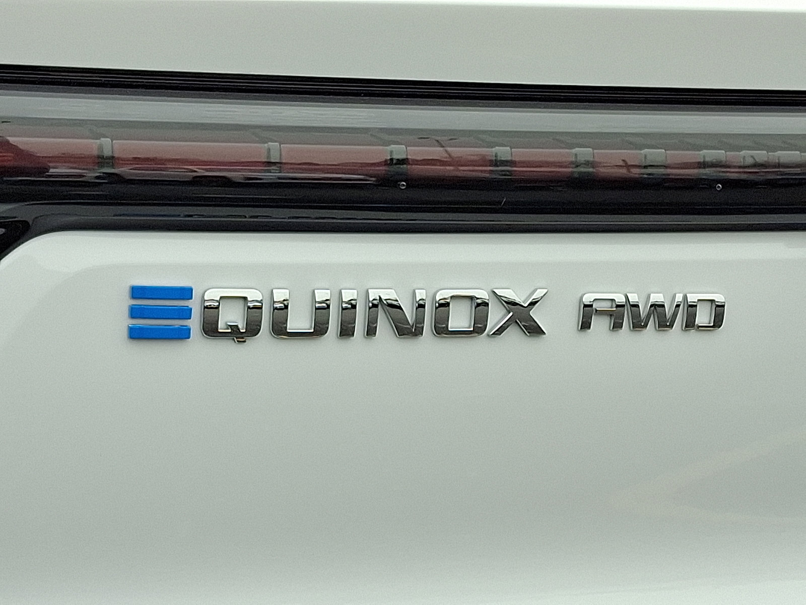 New 2026 Chevrolet Equinox EV LT AWD/4WD image 11