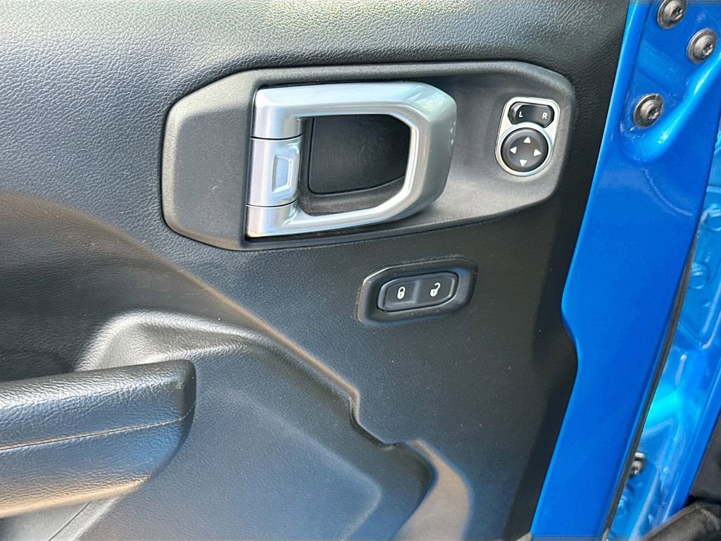 Used 2022 Jeep Wrangler Unlimited Sport AWD/4WD image 19