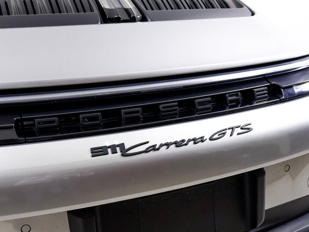 Used 2025 Porsche 911 Carrera GTS RWD image 13
