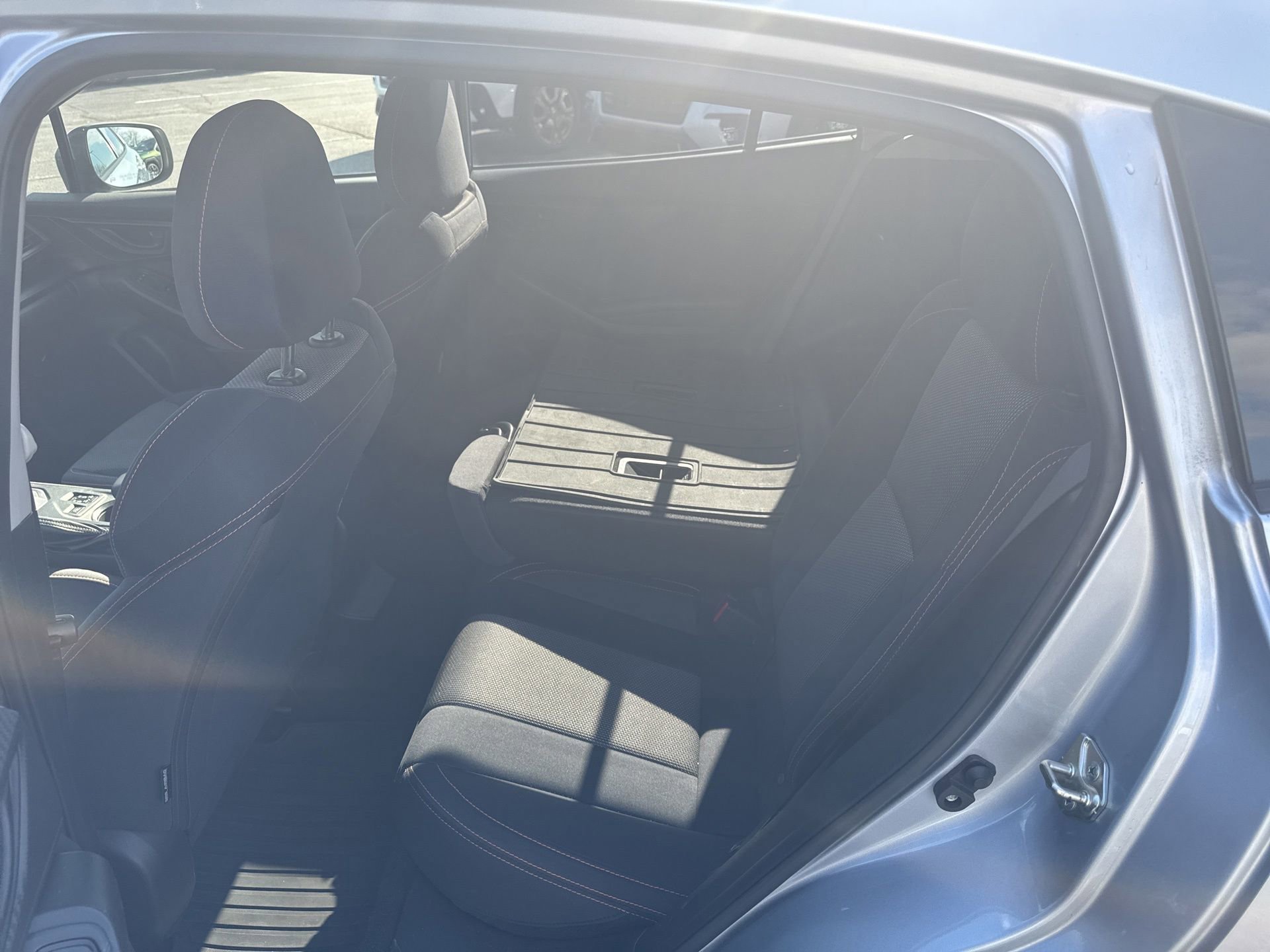 Used 2018 Subaru Crosstrek 2.0i Premium w/ Popular Package #2 image 9