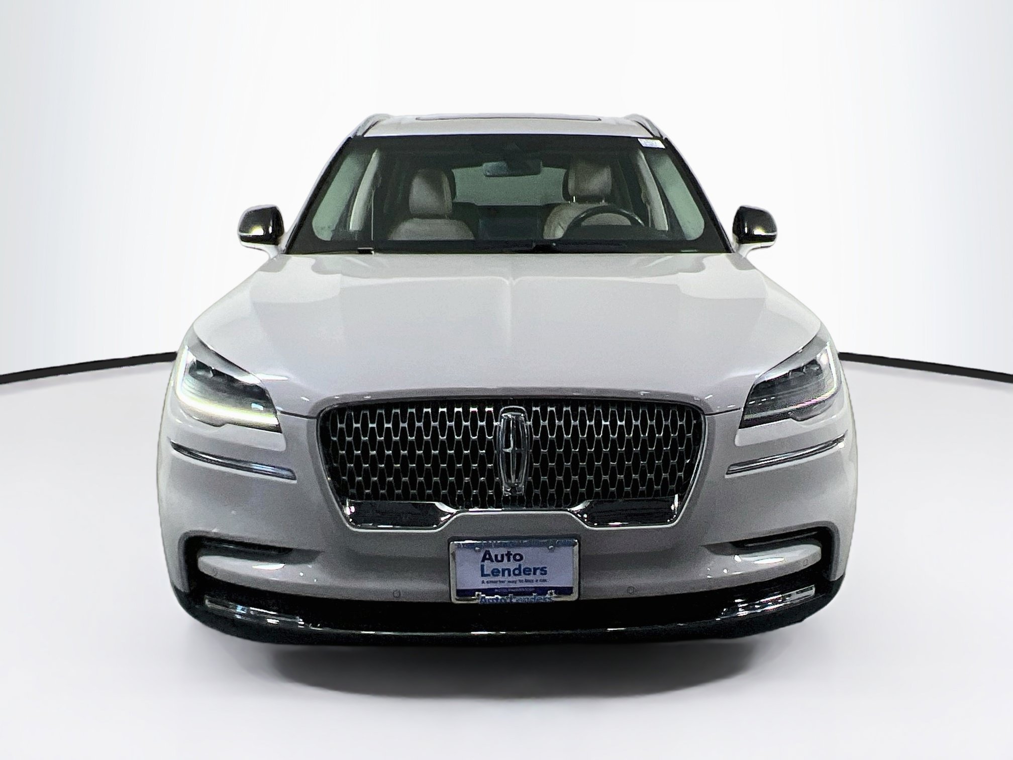 Used 2023 Lincoln Aviator Reserve w/ Elements Package Plus AWD/4WD image 2