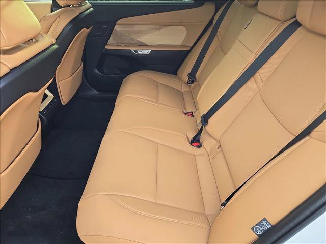 New 2026 Lexus ES 350e FWD image 15