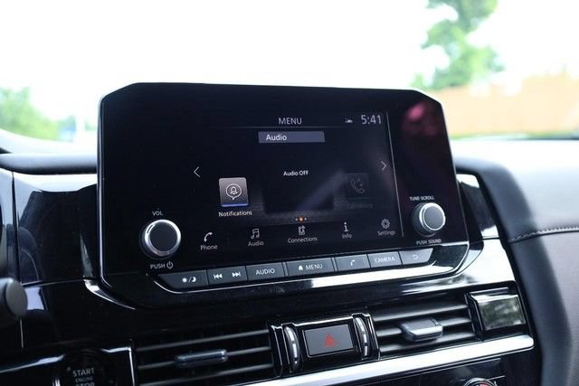 Certified 2025 Nissan Pathfinder SV AWD/4WD image 13