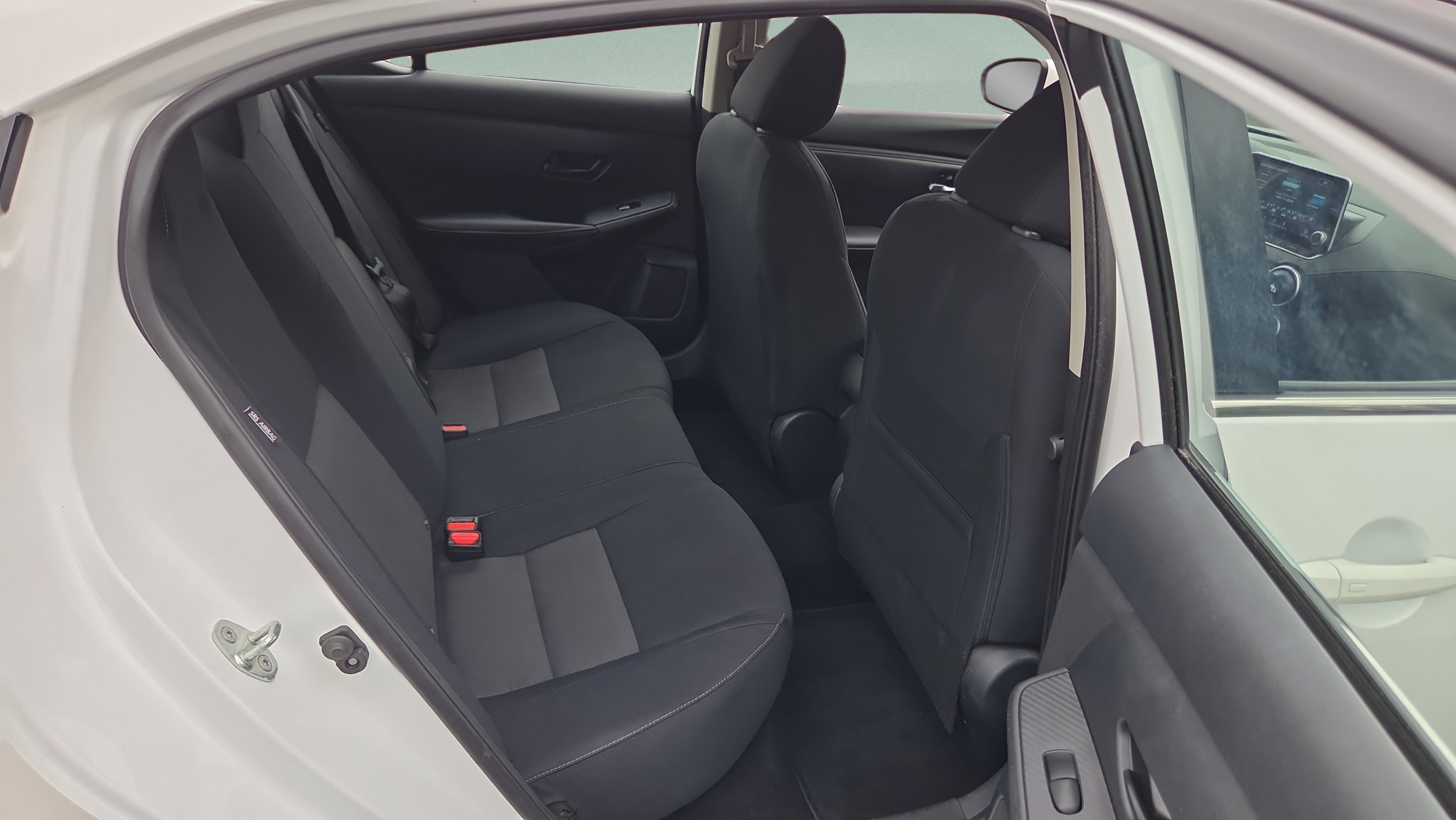 Used 2024 Nissan Sentra SV FWD image 18