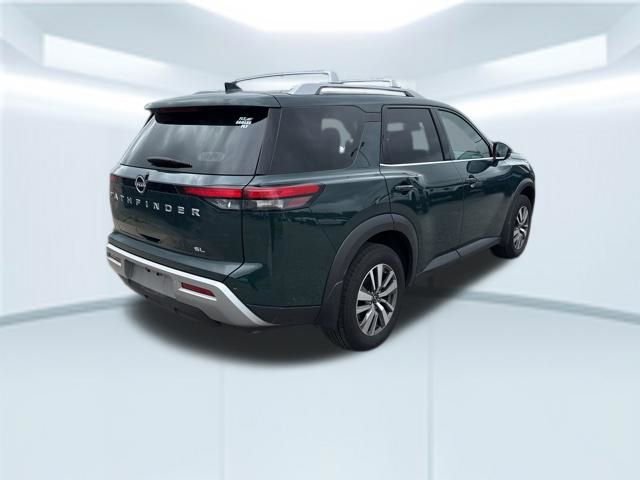 Used 2025 Nissan Pathfinder SL FWD image 6