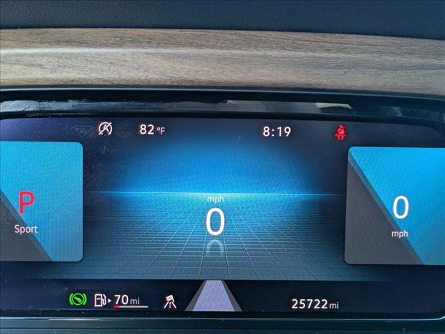 Used 2025 Volkswagen Atlas SE FWD image 9