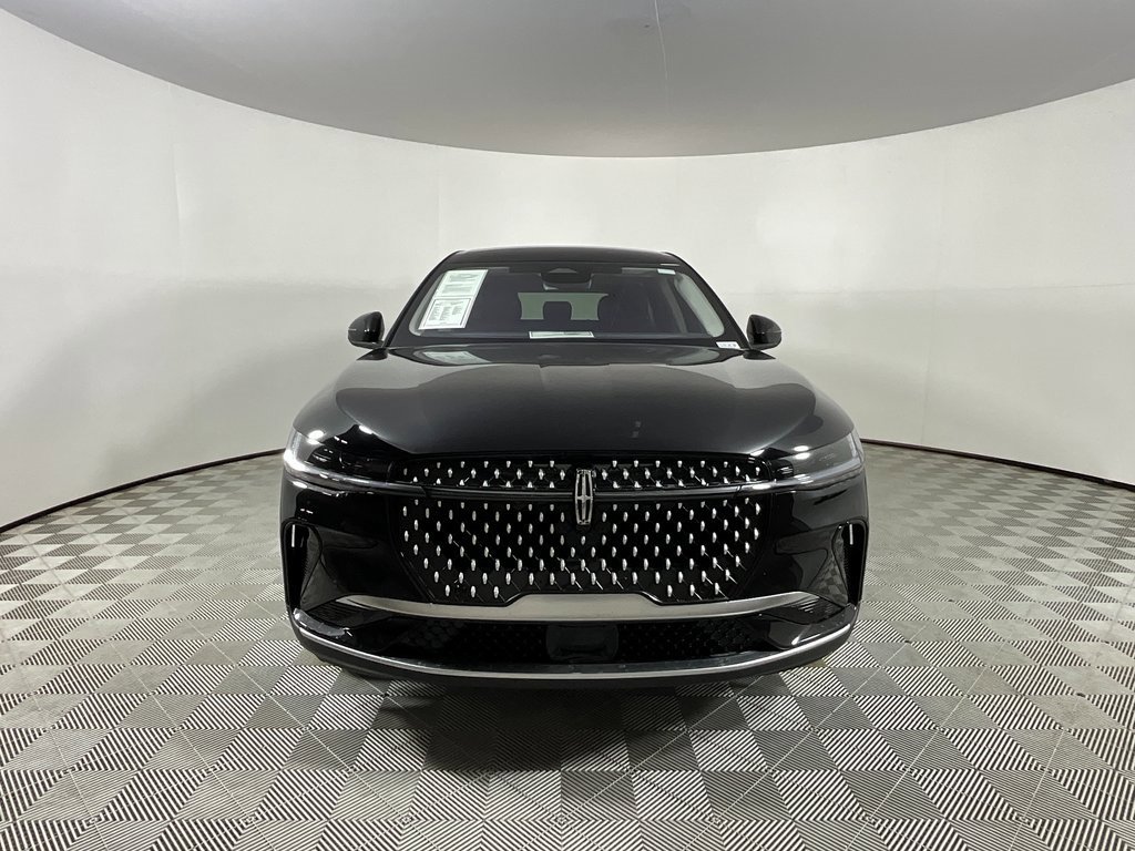 Used 2025 Lincoln Nautilus Premier image 7