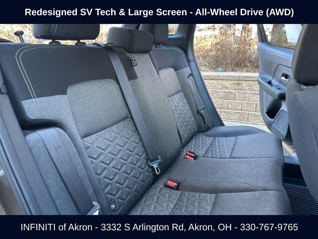 Used 2025 Nissan Kicks SV image 27