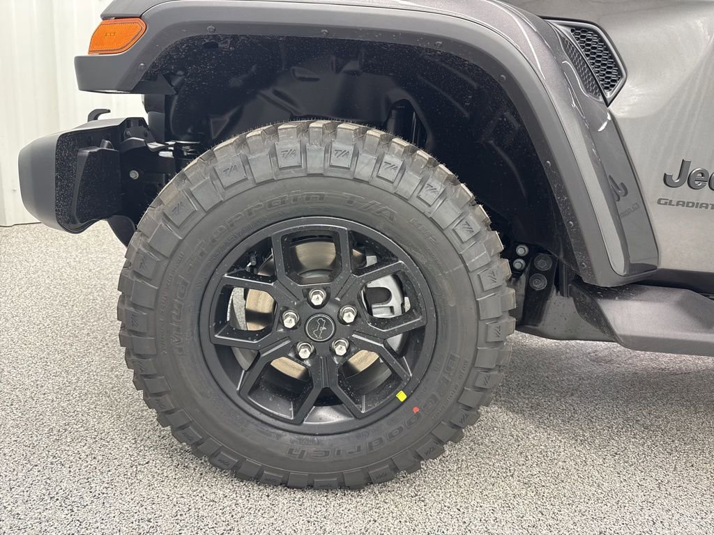 New 2026 Jeep Gladiator Sport image 10