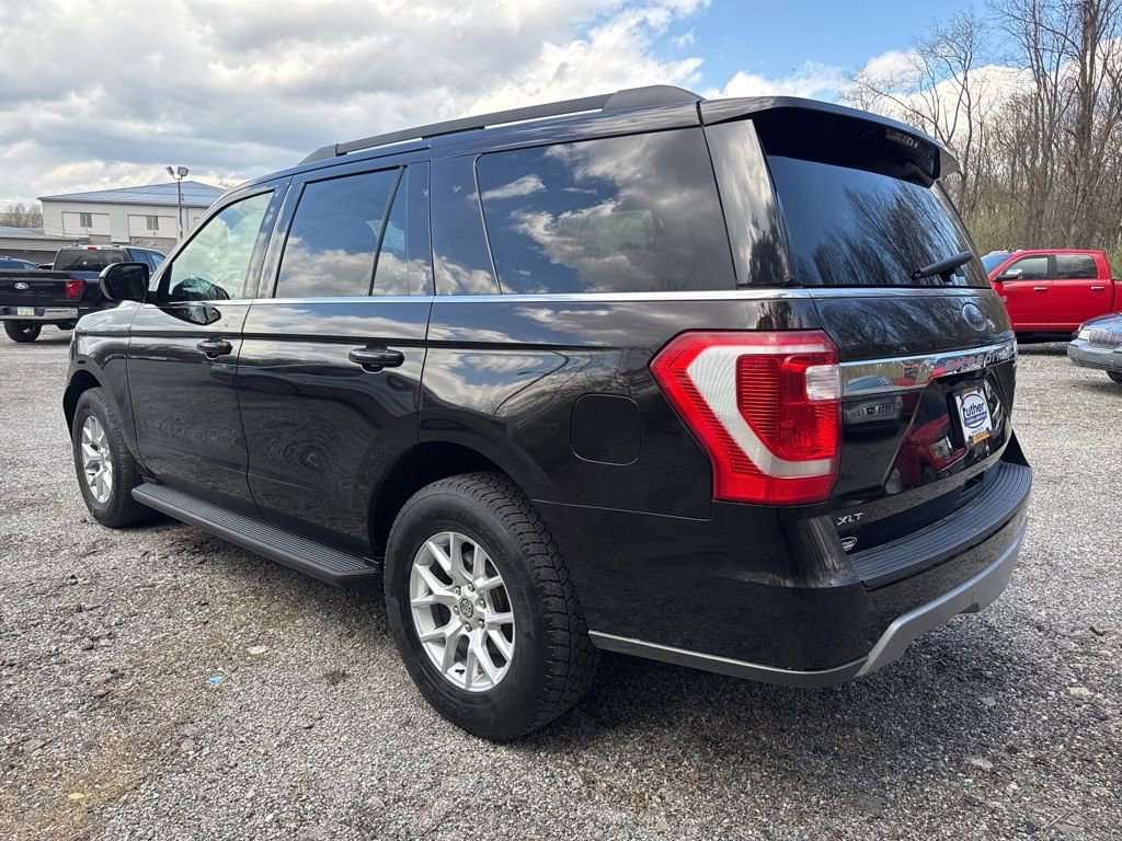 Used 2021 Ford Expedition XLT AWD/4WD image 6