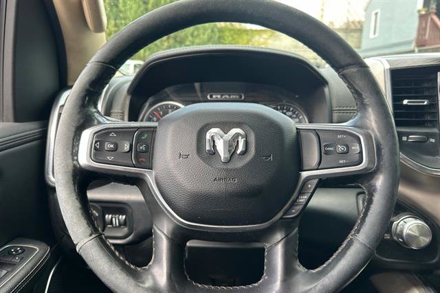 Used 2019 RAM 1500 Laramie AWD/4WD image 25
