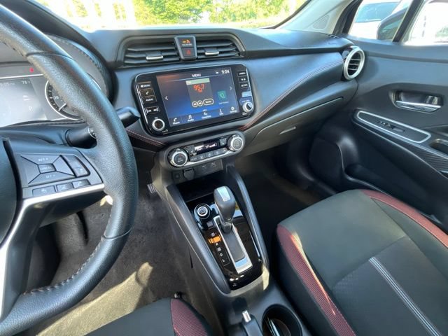 Used 2024 Nissan Versa SR FWD image 26