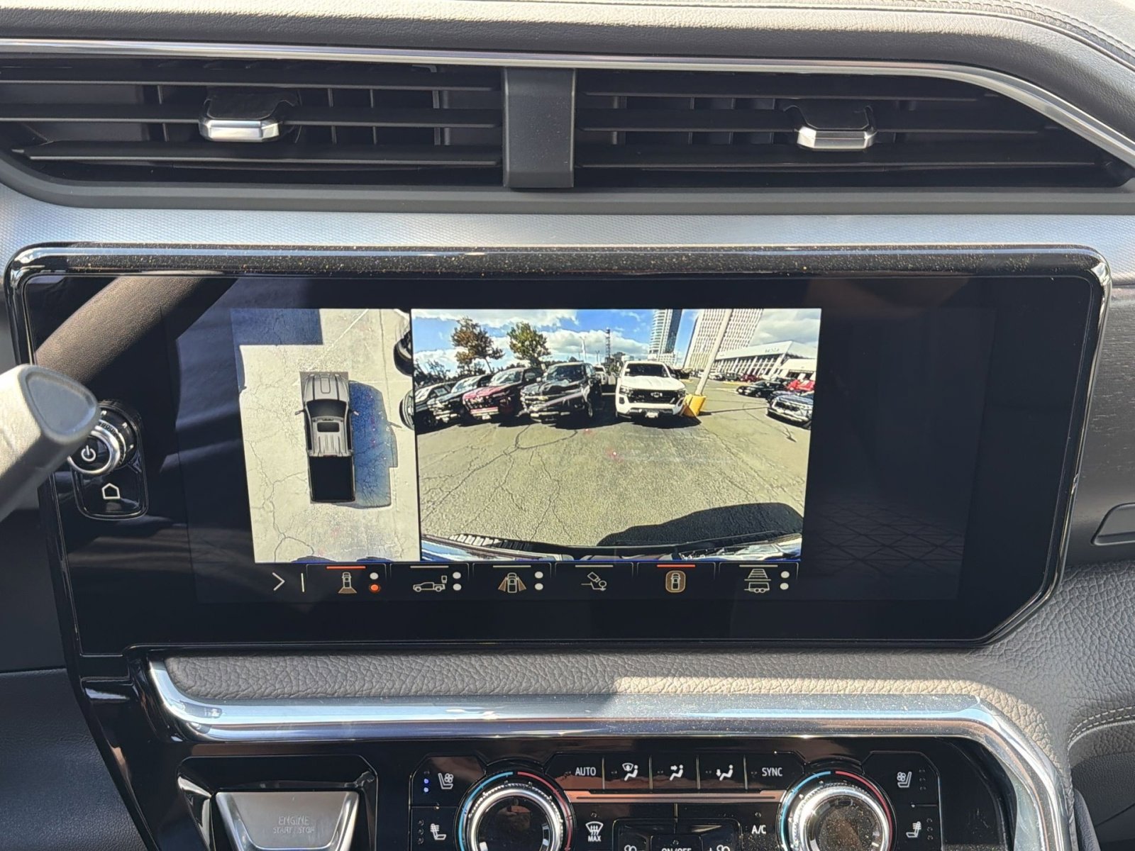 New 2026 GMC Sierra 2500 Denali w/ Denali Reserve Package image 19