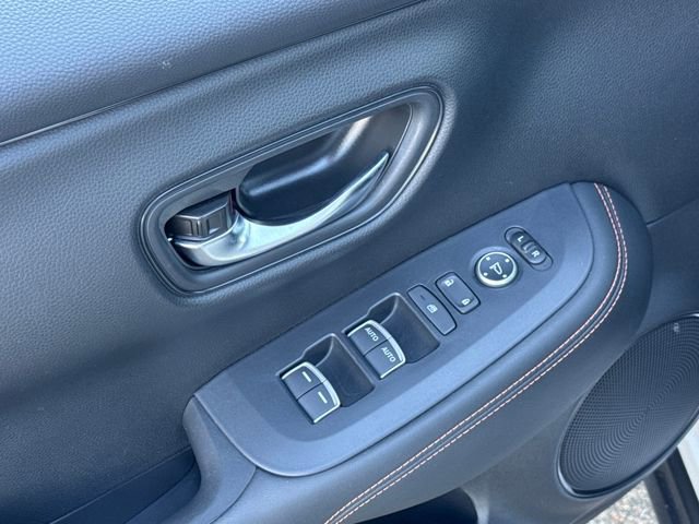 Certified 2024 Honda HR-V Sport image 5