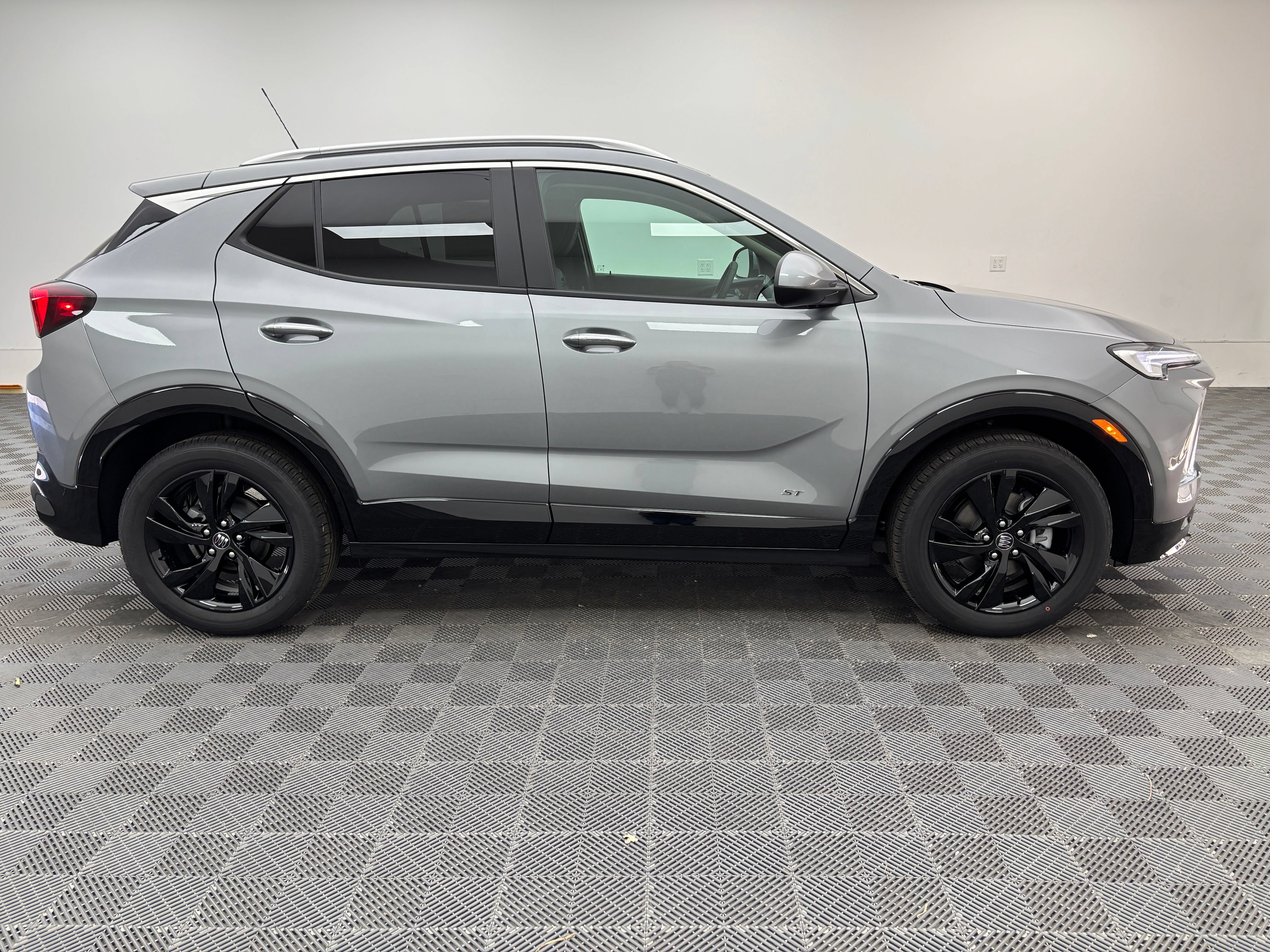 New 2026 Buick Encore GX Sport Touring w/ Comfort Package FWD image 6