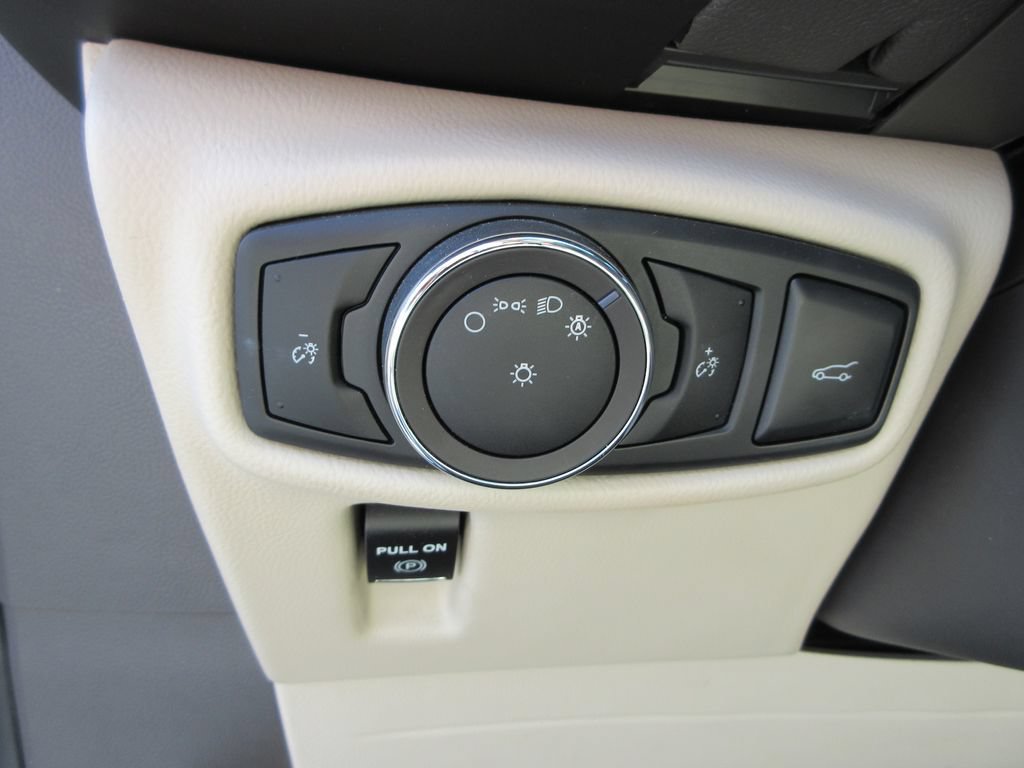 Used 2018 Lincoln MKX Reserve w/ Driver Assistance Package FWD image 23