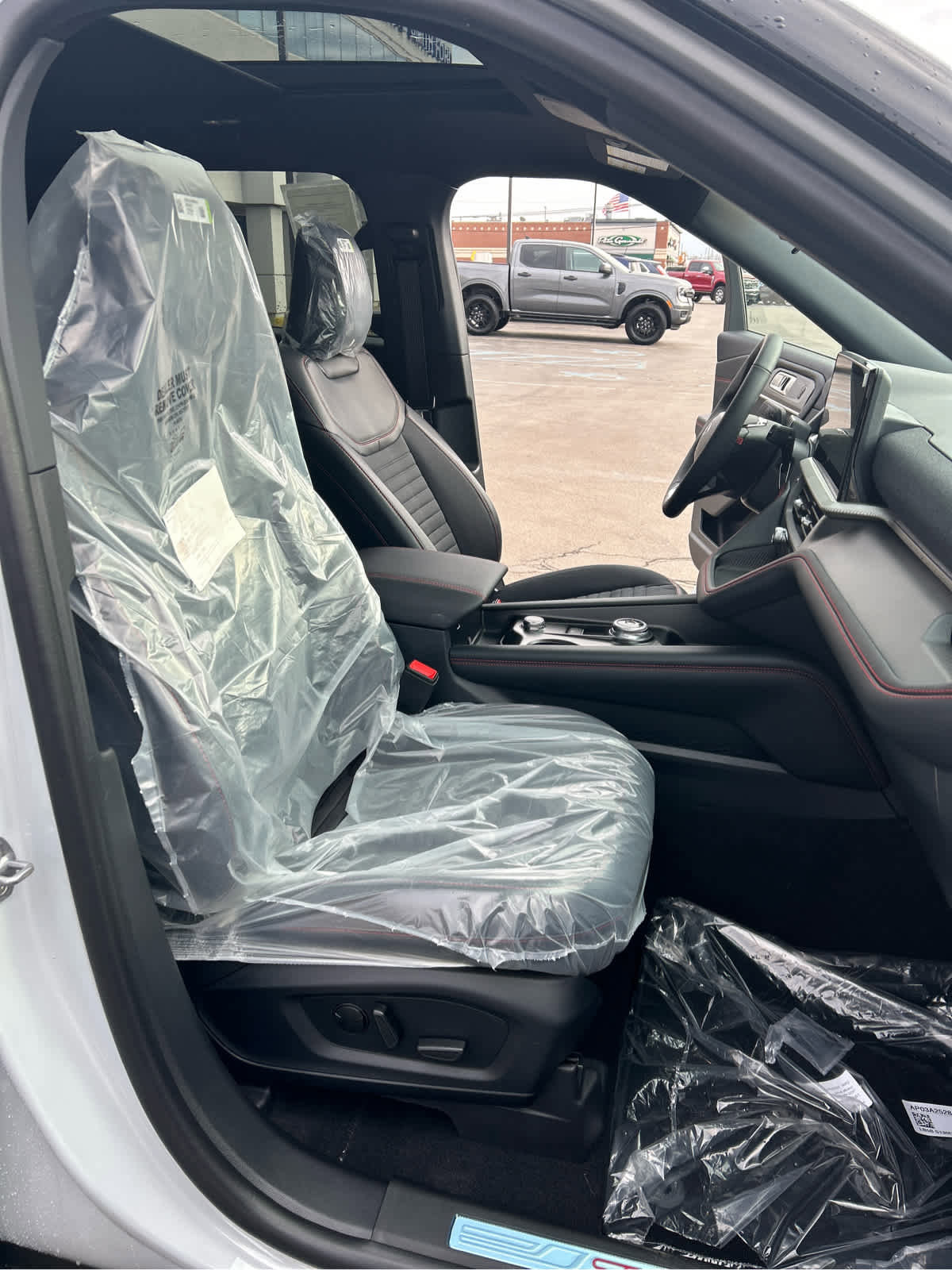 New 2026 Ford Explorer ST-Line image 15