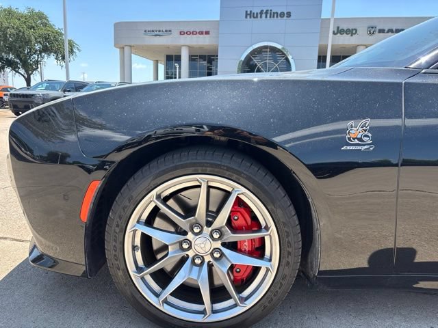 Used 2025 Dodge Charger Daytona Scat Pack w/ Track Pack AWD/4WD image 9