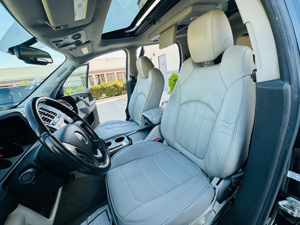 Used 2011 GMC Acadia Denali FWD image 13