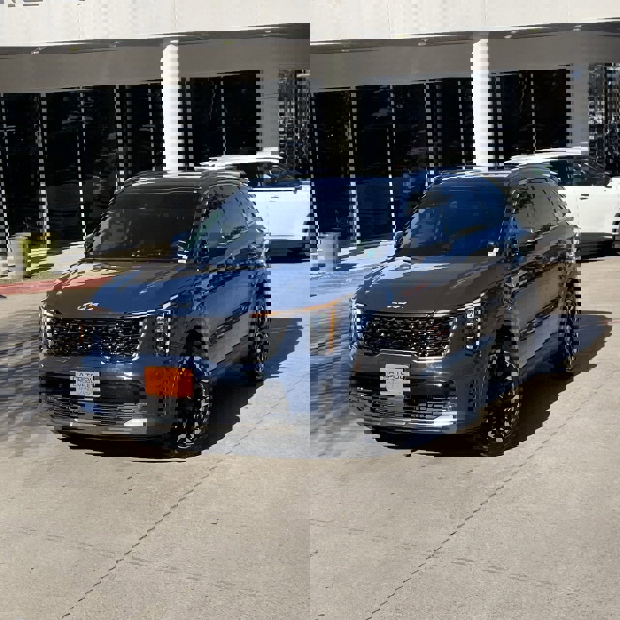 Used 2024 Kia Sorento EX w/ Panoramic Sunroof Package image 9