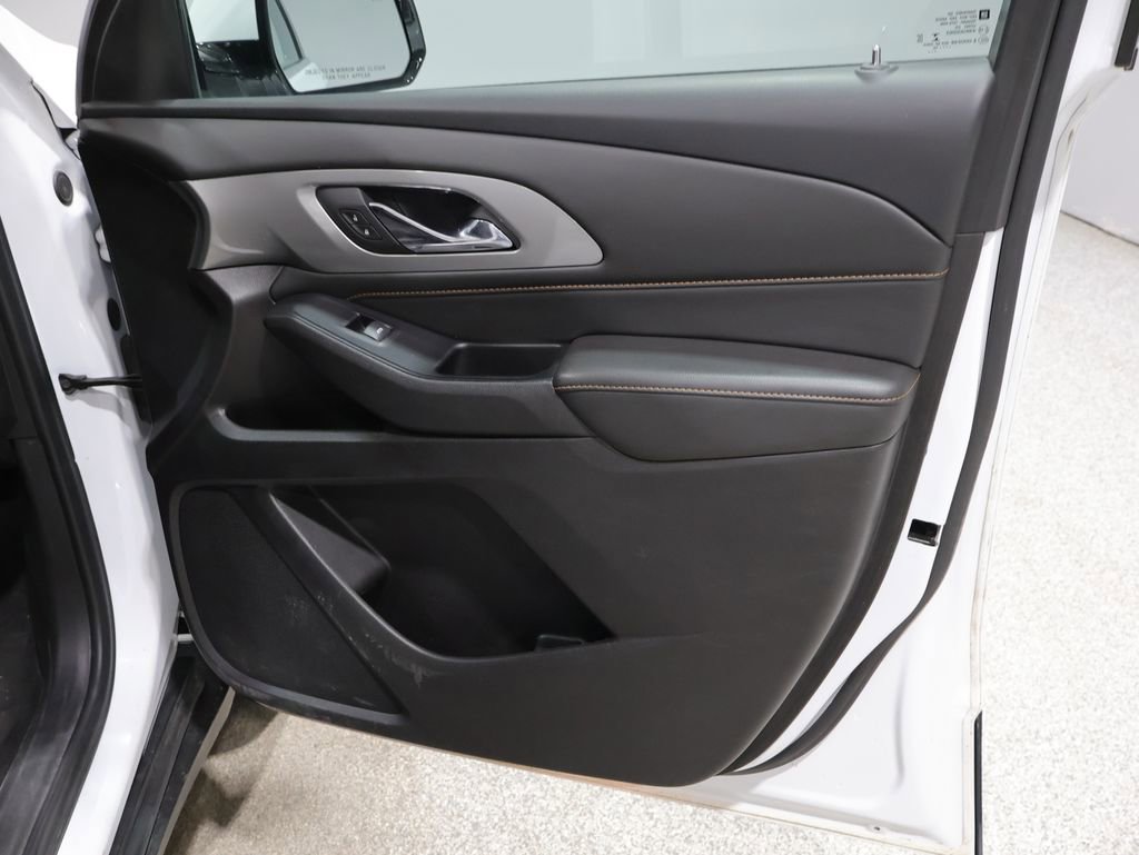 Used 2019 Chevrolet Traverse LT w/ LPO, Floor Liner Package image 23