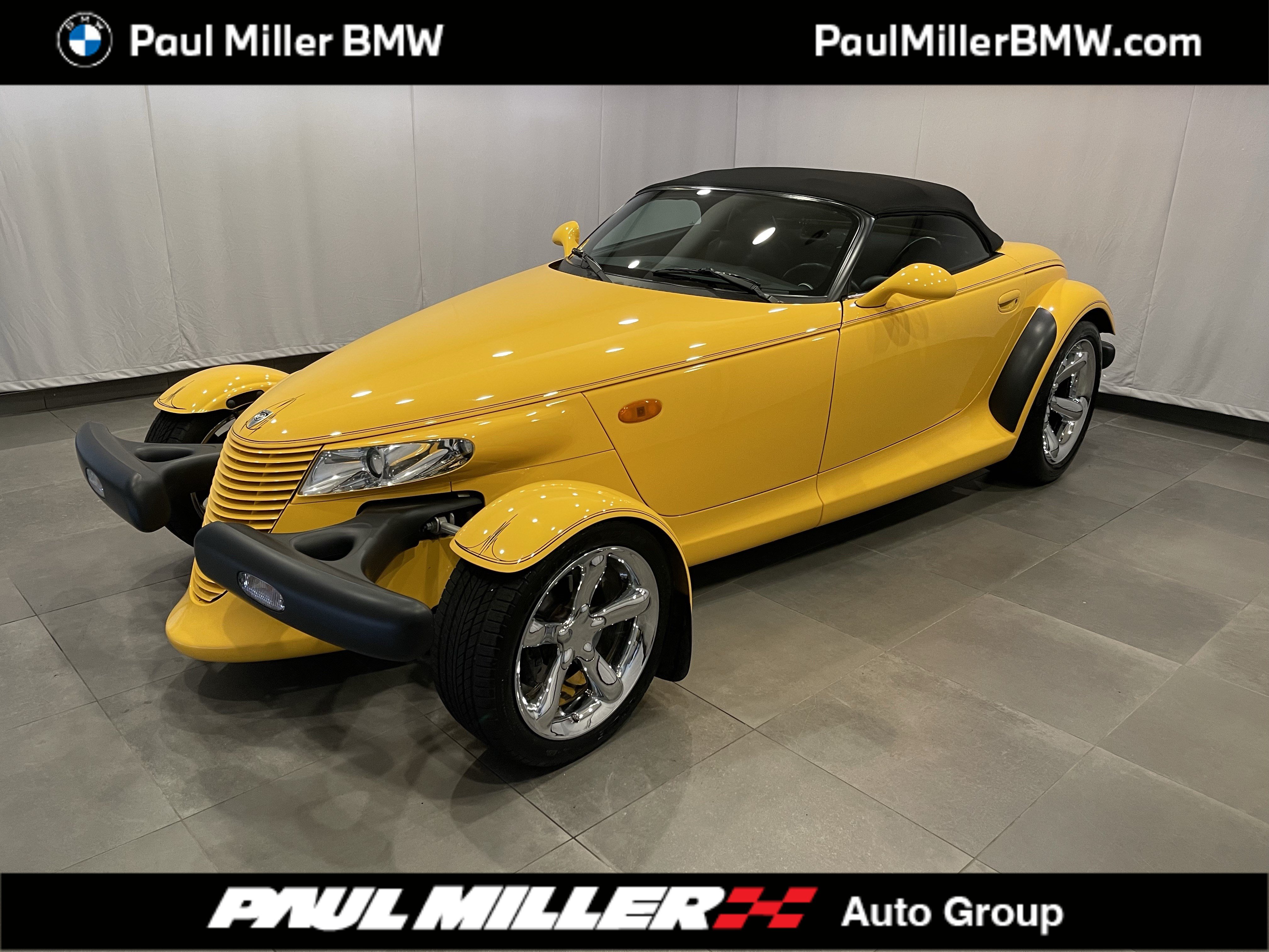 Used 2002 Chrysler Prowler RWD image 1