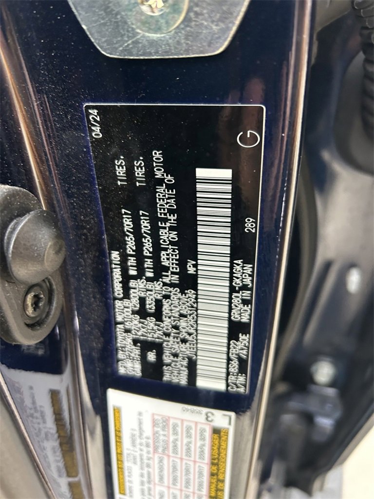 Certified 2024 Toyota 4Runner SR5 image 10