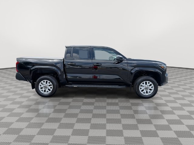 Used 2024 Toyota Tacoma SR AWD/4WD image 12