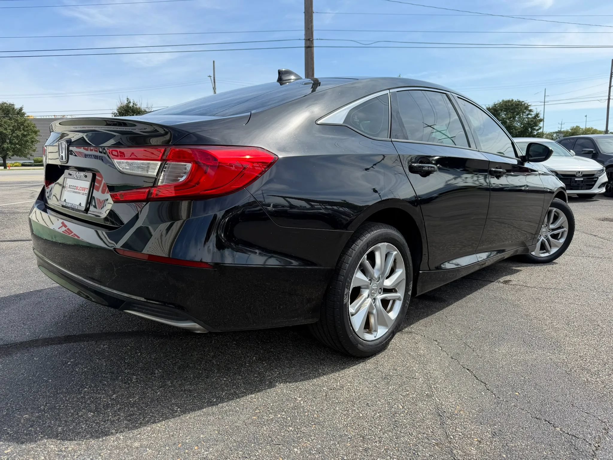 Used 2018 Honda Accord LX image 23