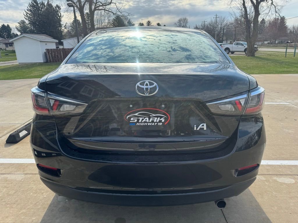 Used 2017 Toyota Yaris iA FWD image 6