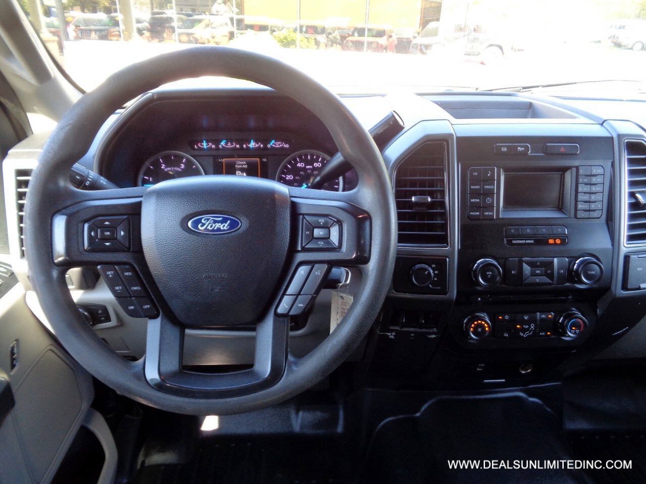 Used 2018 Ford F350 XLT w/ XLT Value Package AWD/4WD image 10