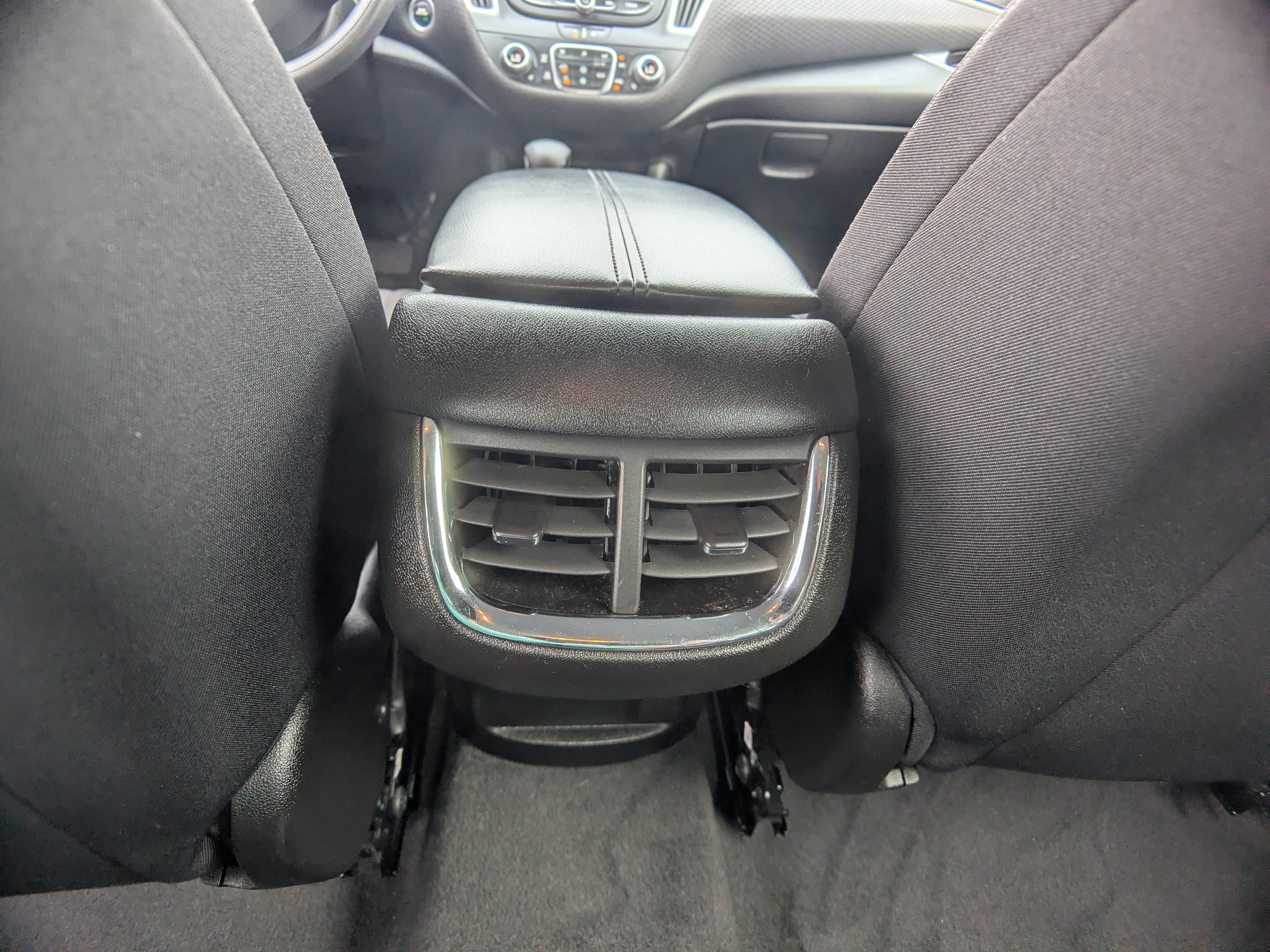 Used 2024 Chevrolet Malibu LT FWD image 15