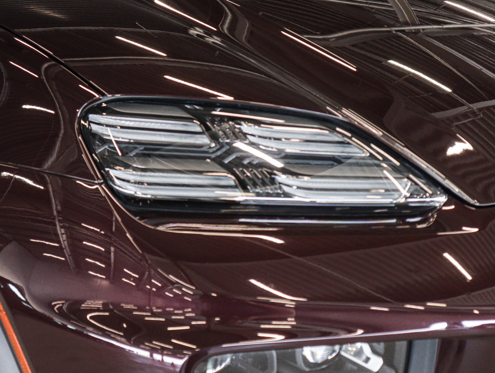 Used 2025 Porsche Macan Electric w/ Premium Package RWD image 27