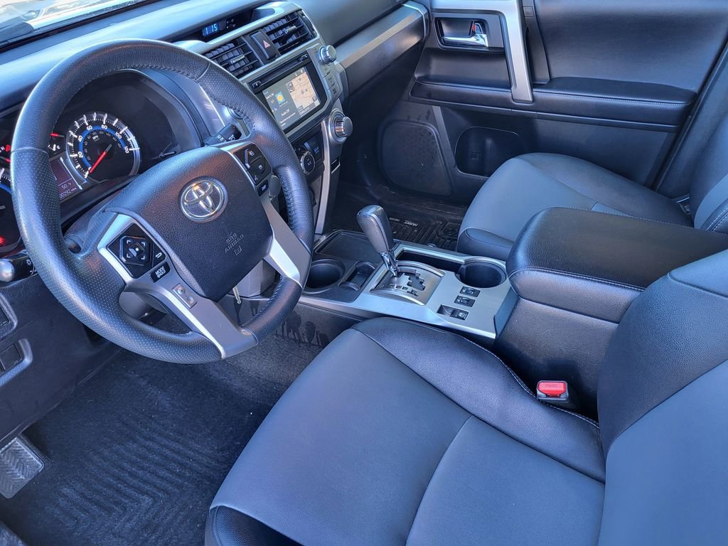 Used 2019 Toyota 4Runner SR5 Premium image 12