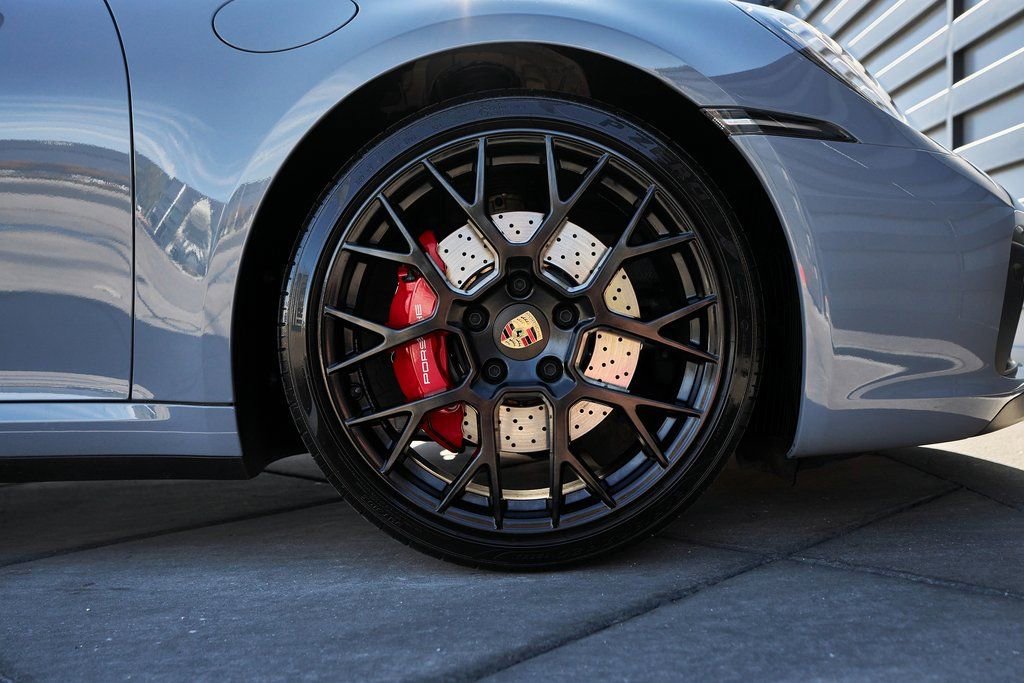 Used 2024 Porsche 911 Carrera S w/ Sport Package image 17