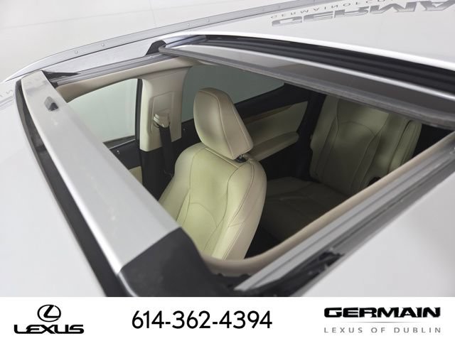 Used 2022 Lexus RX 350L Premium w/ Premium Package AWD/4WD image 30